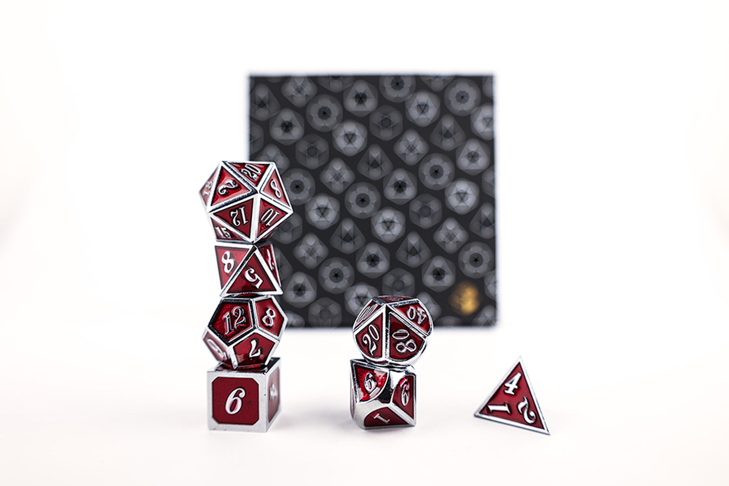 Metal Dice Set Serif Red/Silver