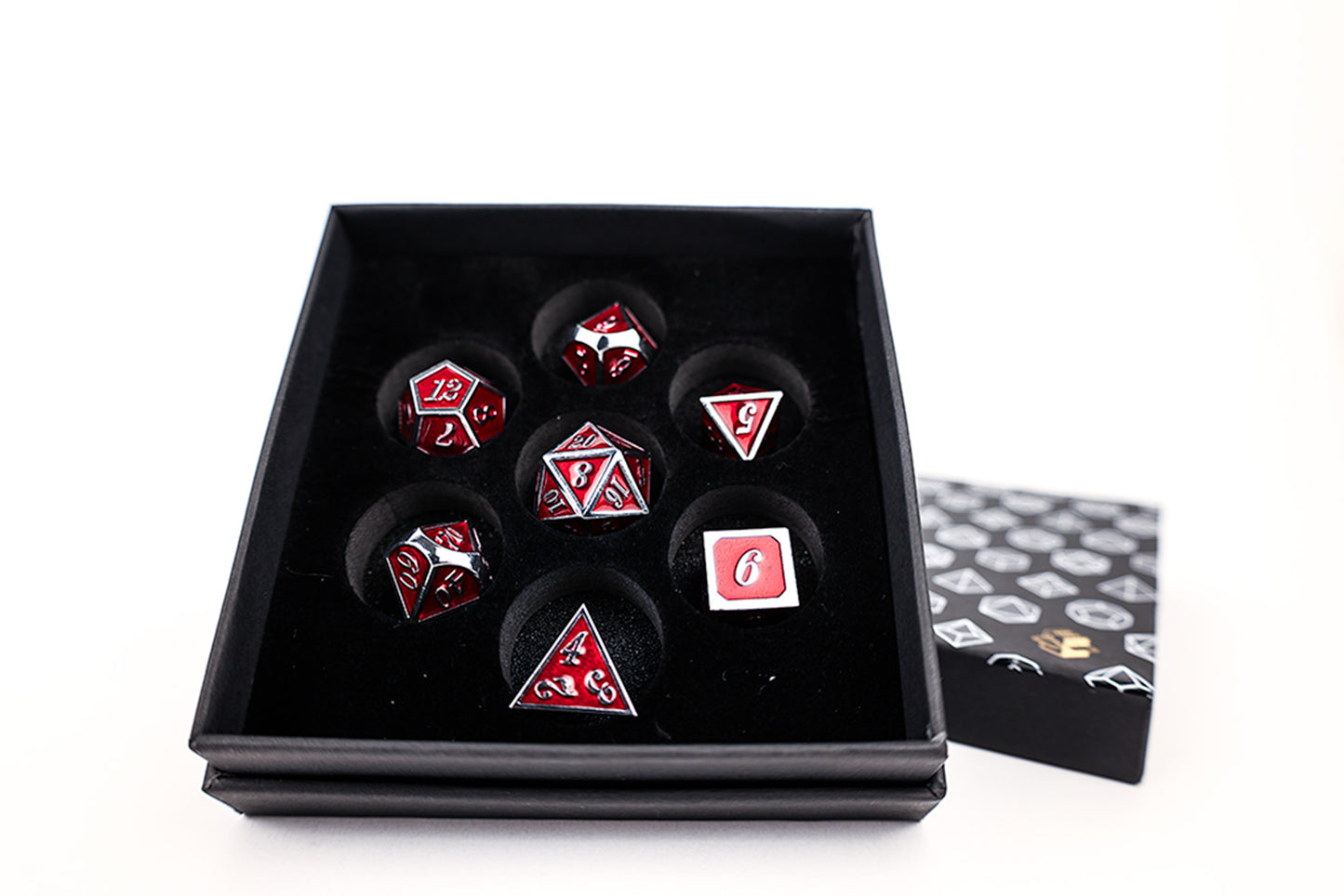 Metal Dice Set Serif Red/Silver