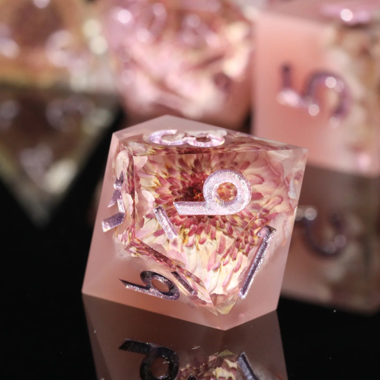 Sharp Edge Dice Undead Flower