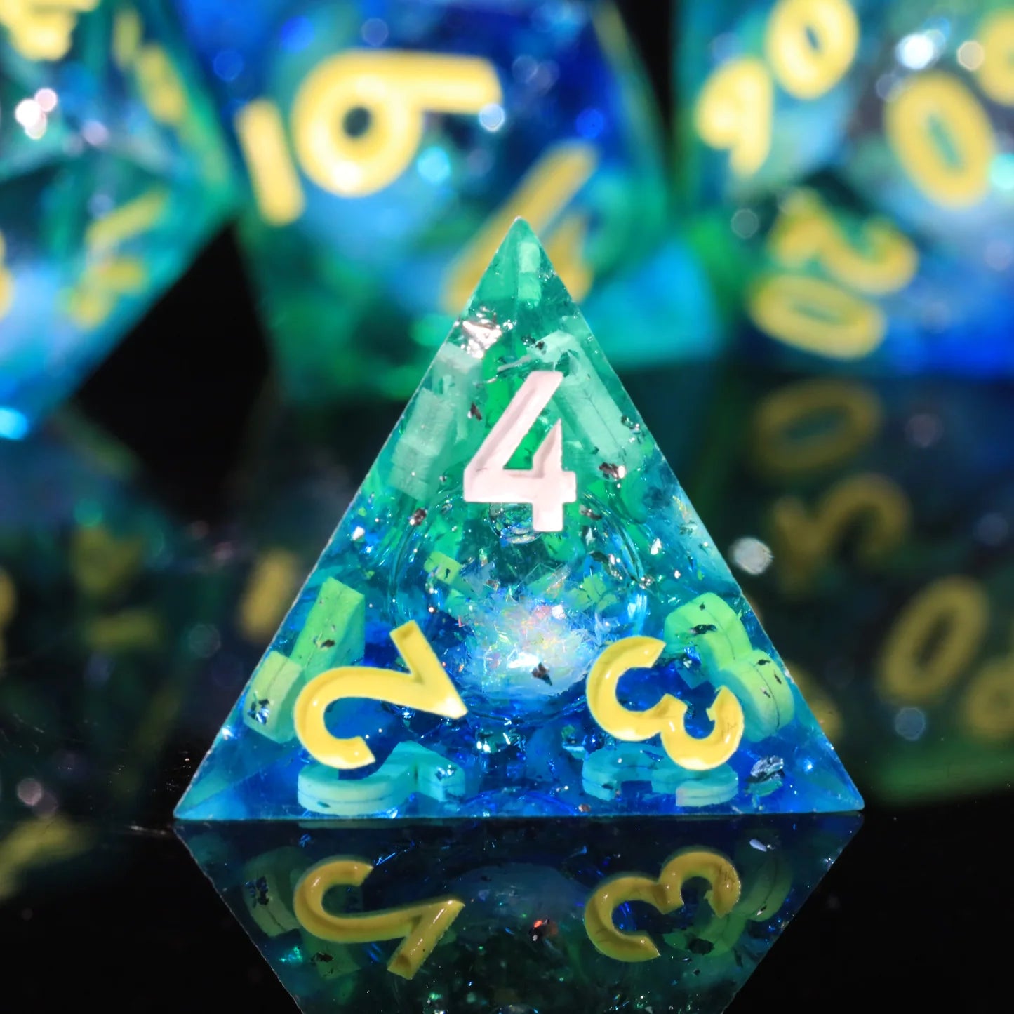 Sharp Edge Dice Liquid Core Emerald Garden