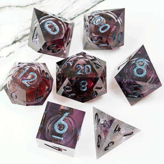 Sharp Edge Dice Chameleon