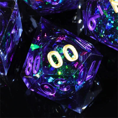 Sharp Edge Dice Liquid Core Amethyst